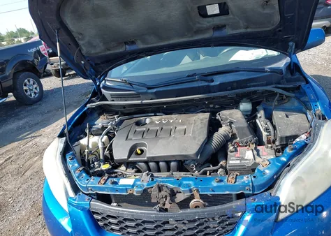 2010 Toyota Matrix из США, поврежденный, VIN 2T1KU4EE0AC252914